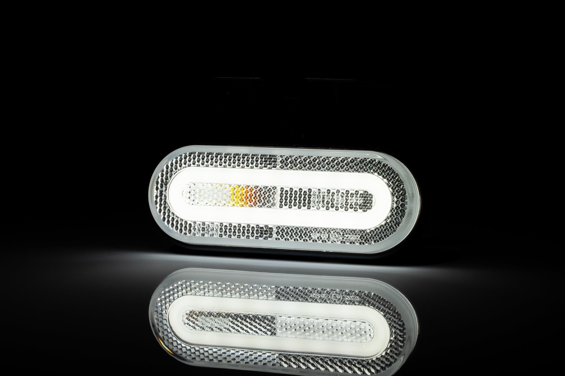 Fristom FT-072 LED Marker Light With Neon Perimeter - Fristom - spo-cs-disabled - spo-default - spo-disabled - spo-noti