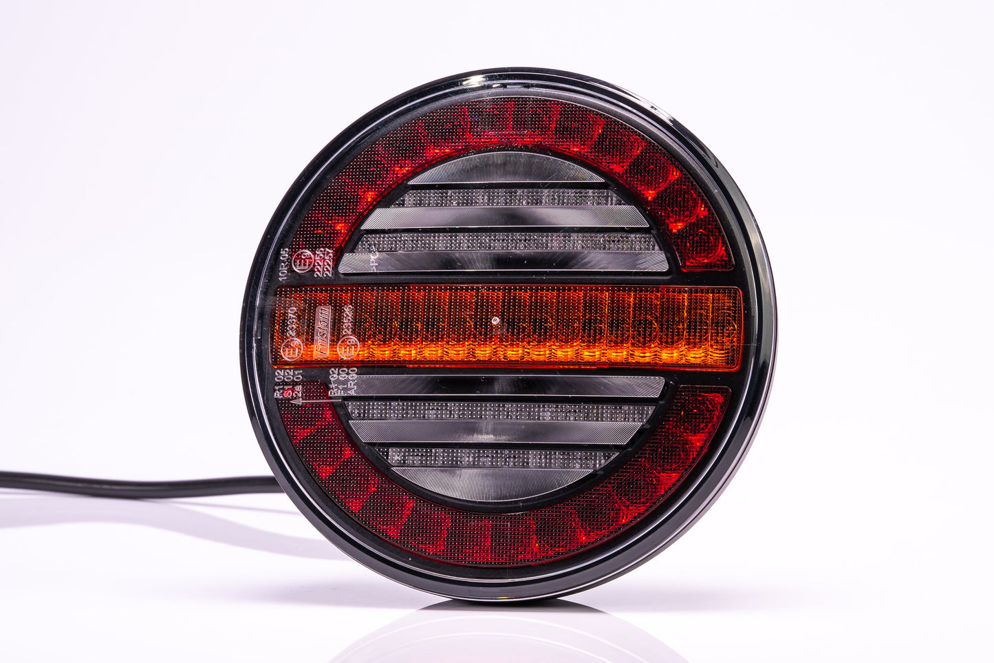 Fristom Round Hamburger Style Trailer Lamp with Dynamic Indicator - spo-cs-disabled - spo-default - spo-disabled - spo