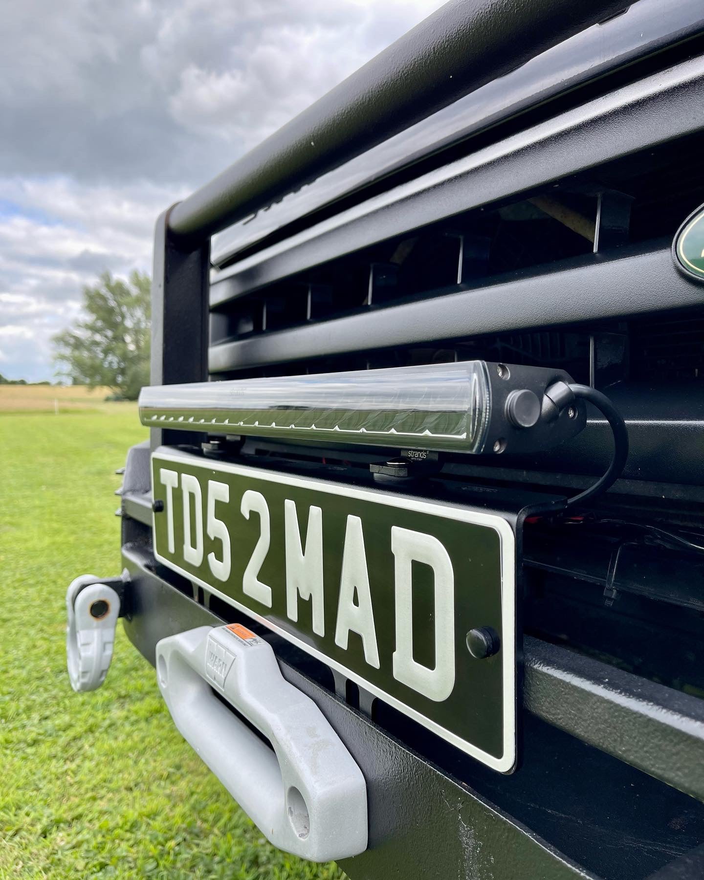 strands nuuk black led light bar for jeep